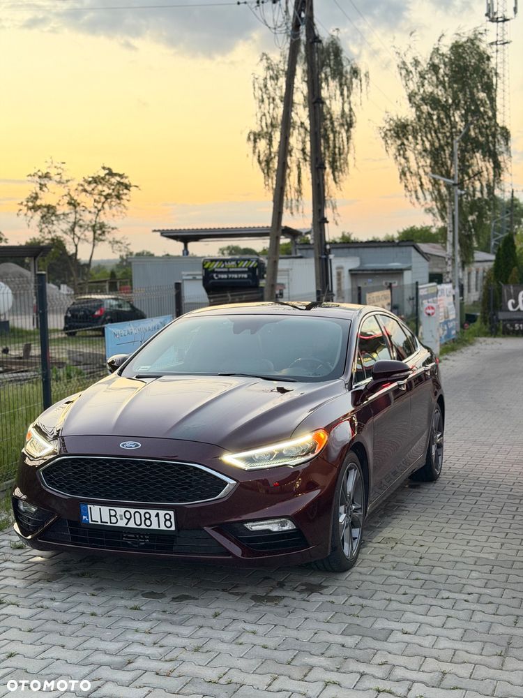 Ford Fusion - 8
