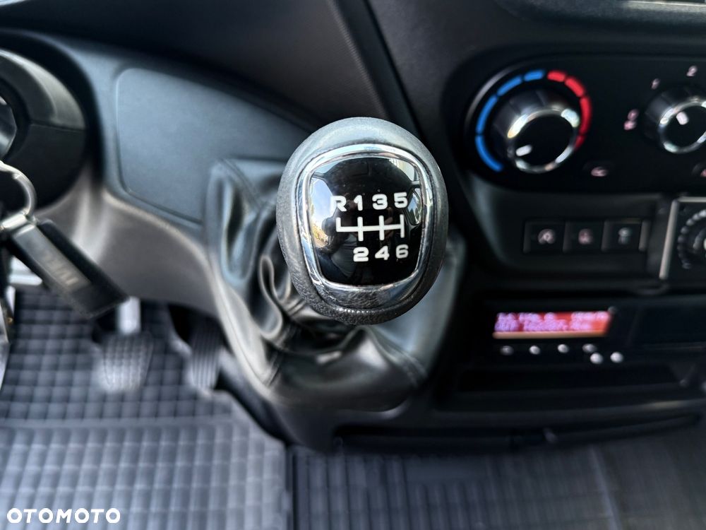 Iveco DAILY - 17