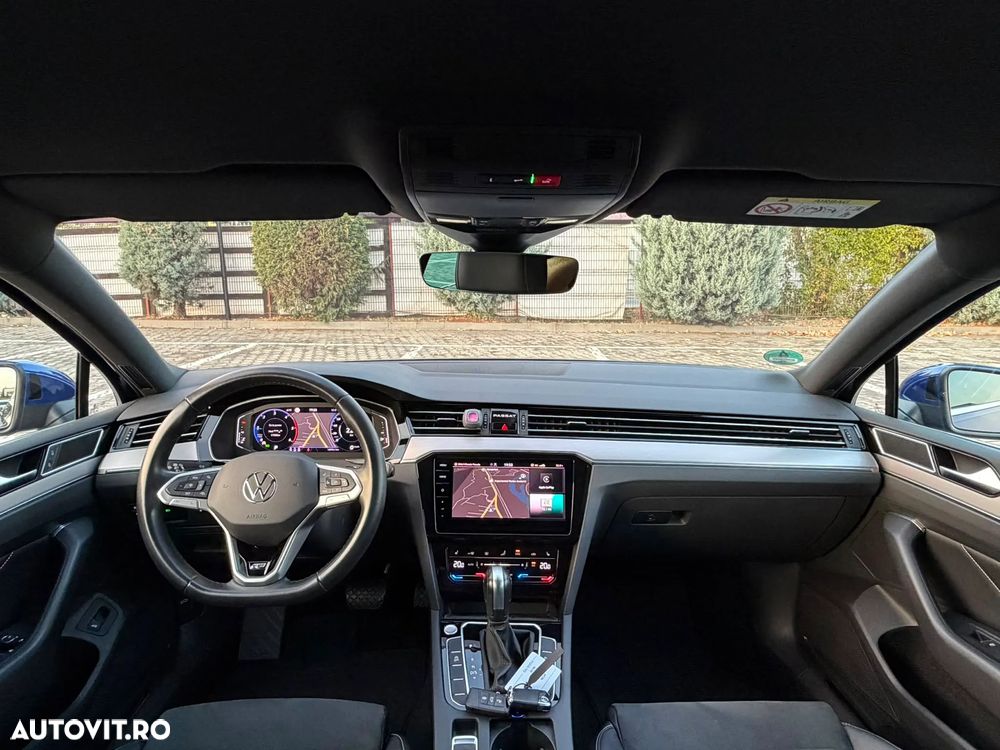 Volkswagen Passat - 6