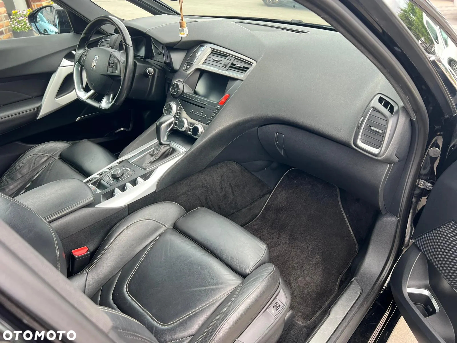 DS Automobiles DS 5 - 8