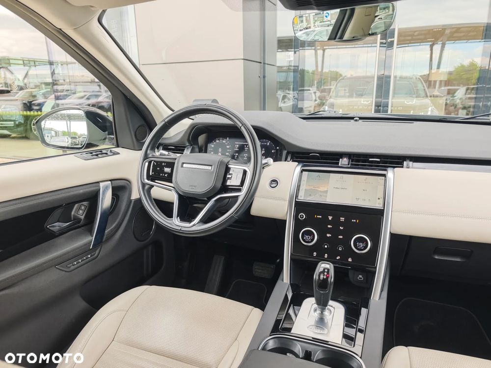 Land Rover Discovery Sport - 19
