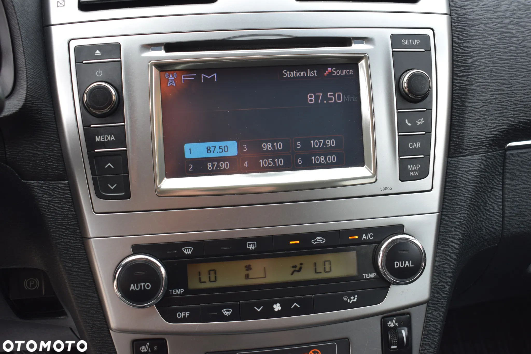 Toyota Avensis 1.8 Business Edition - 7