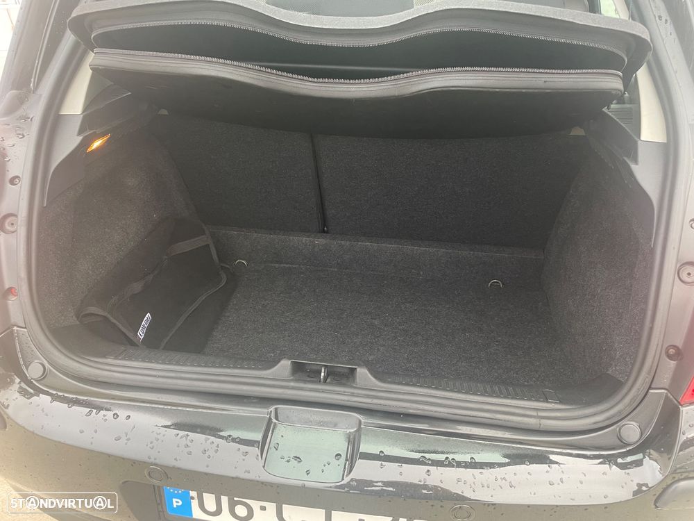 Renault Clio 1.6 16V Initiale Aut. - 11