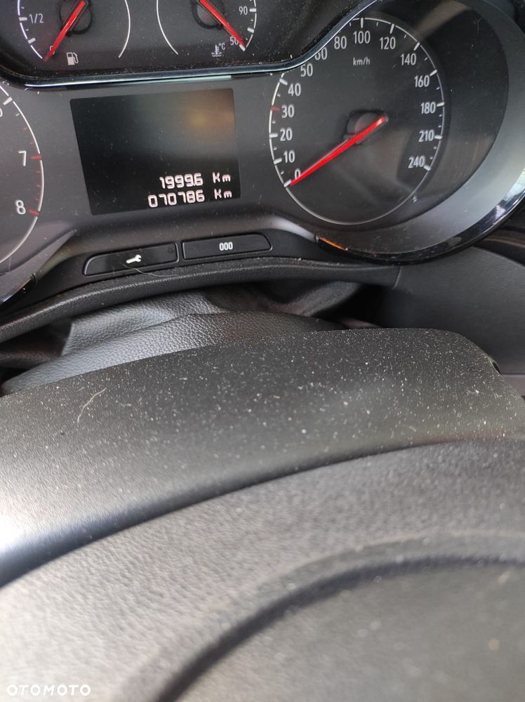 Opel Crossland X 1.2 T 120 Lat S&S - 10