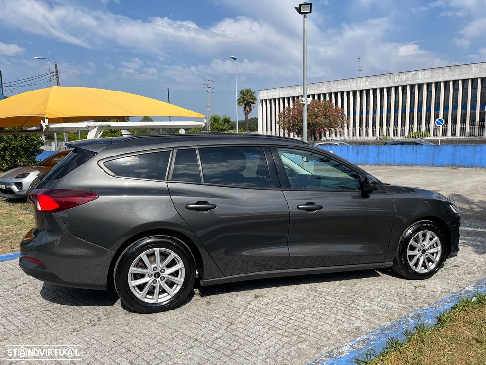 Ford Focus SW 1.5 TDCi EcoBlue Connected - 8
