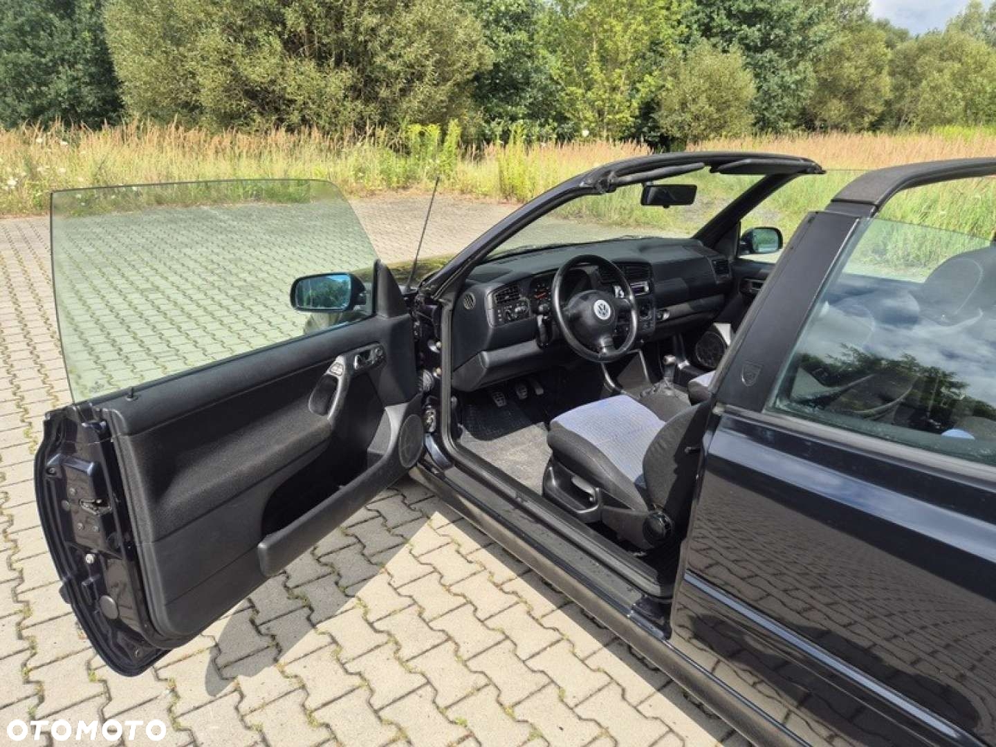 Volkswagen Golf - 14