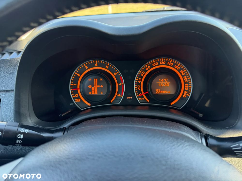 Toyota Corolla 1.6 VVT-i Luna - 17