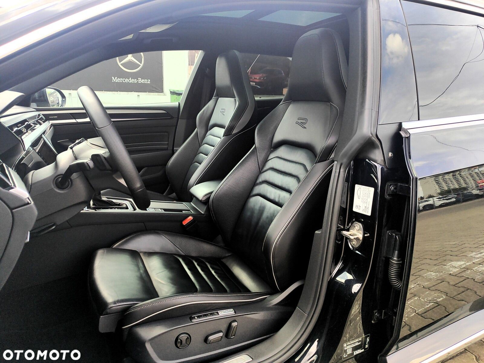 Volkswagen Arteon 2.0 TDI 4Motion R-Line DSG - 11