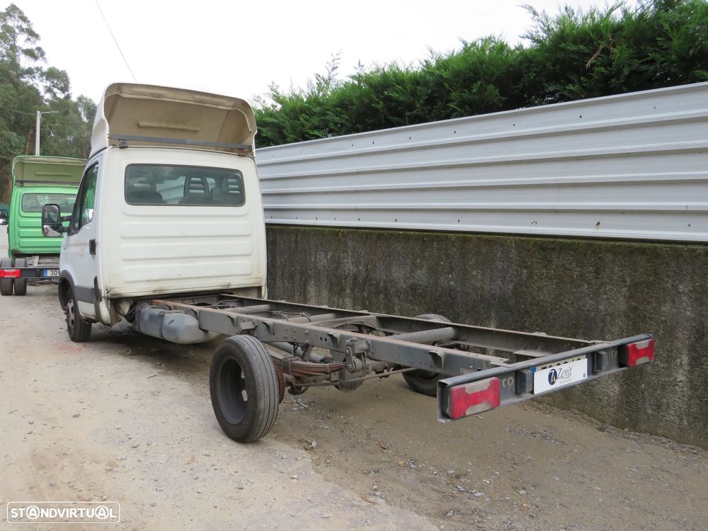 IVECO 35C17 3.0 (170 Cv) de 2014 - Peças Usadas (9644) - 4