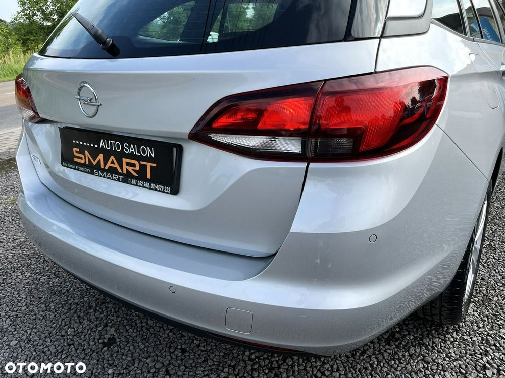 Opel Astra - 25