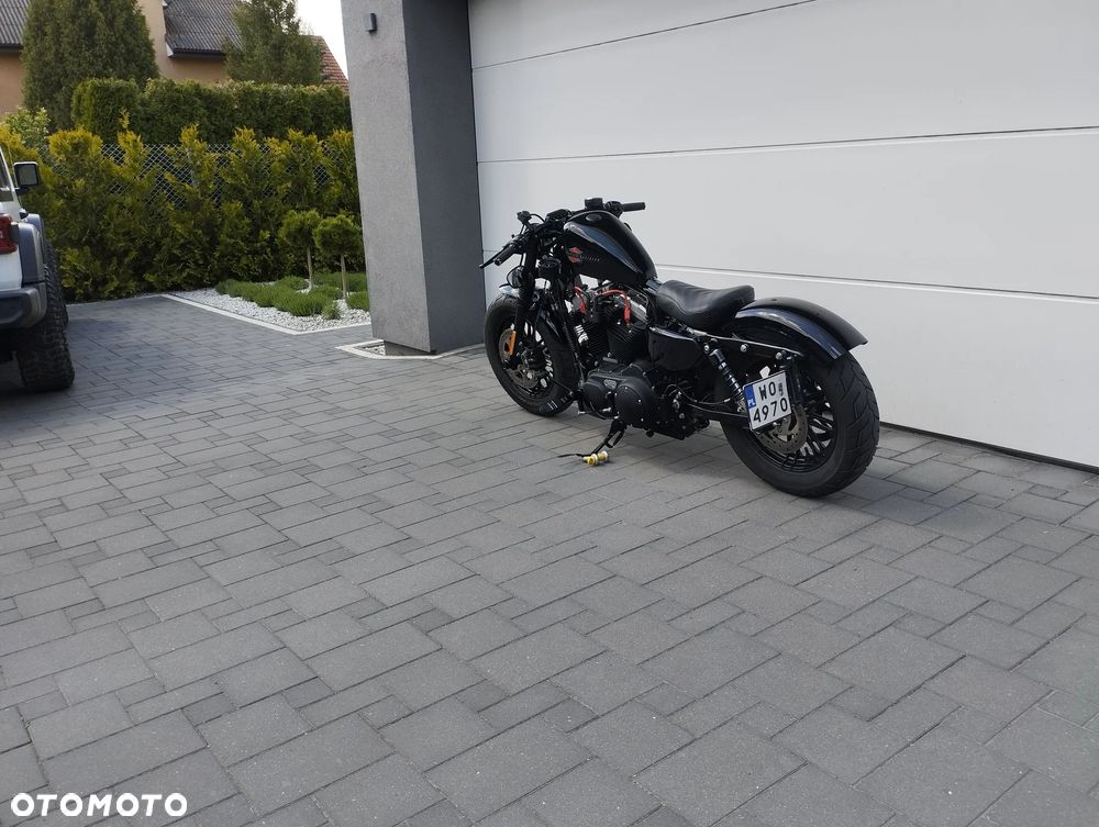 Harley-Davidson Sportster Forty-Eight - 5