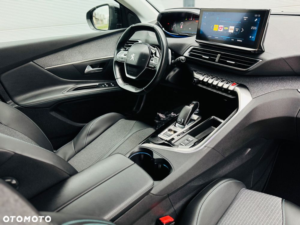 Peugeot 3008 BlueHDi 130 Stop & Start EAT8 GT Pack - 26
