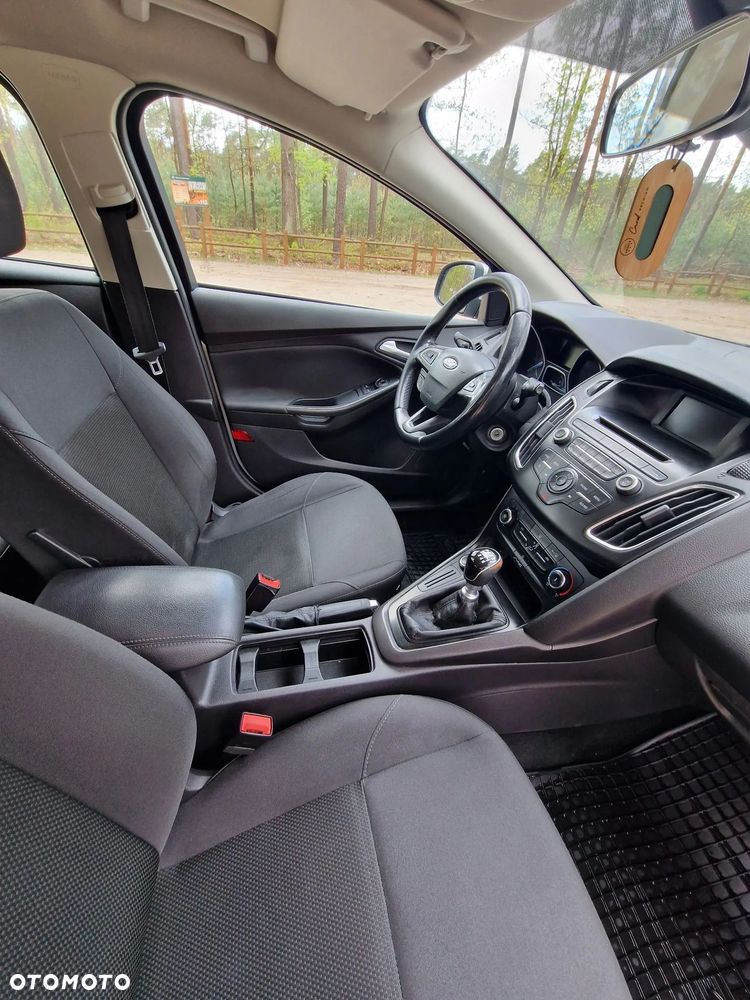 Ford Focus - 7