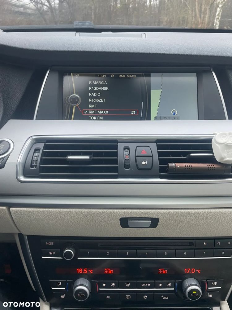 BMW 5GT - 15