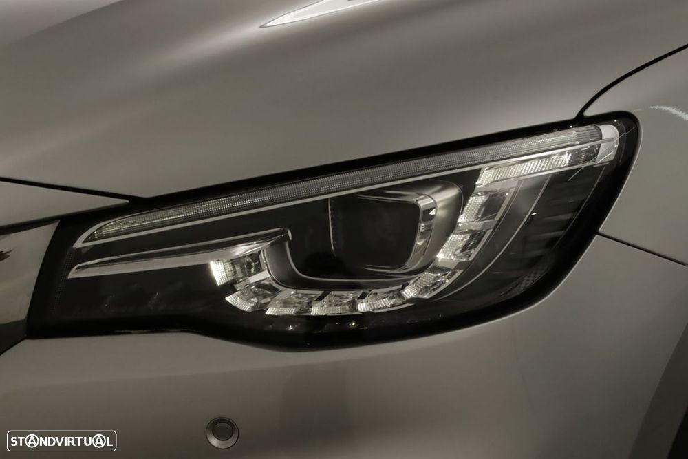 MG EHS 1.5 T-GDI Plug-in Hybrid Luxury - 6