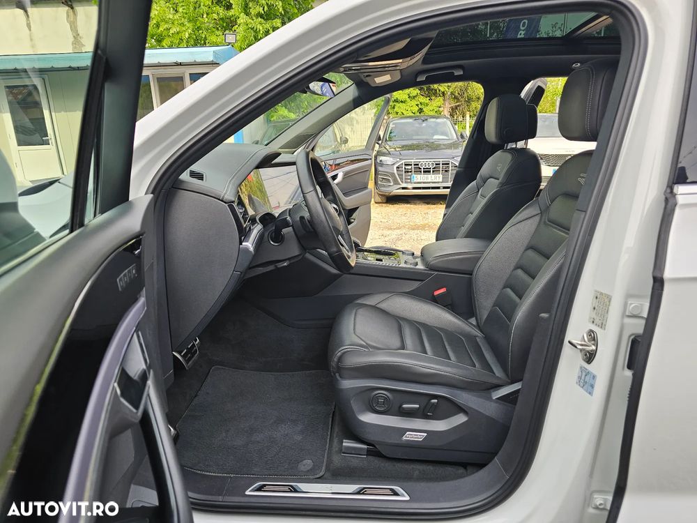 Volkswagen Touareg 3.0 V6 TDI SCR 4Motion Automatik R-Line - 21