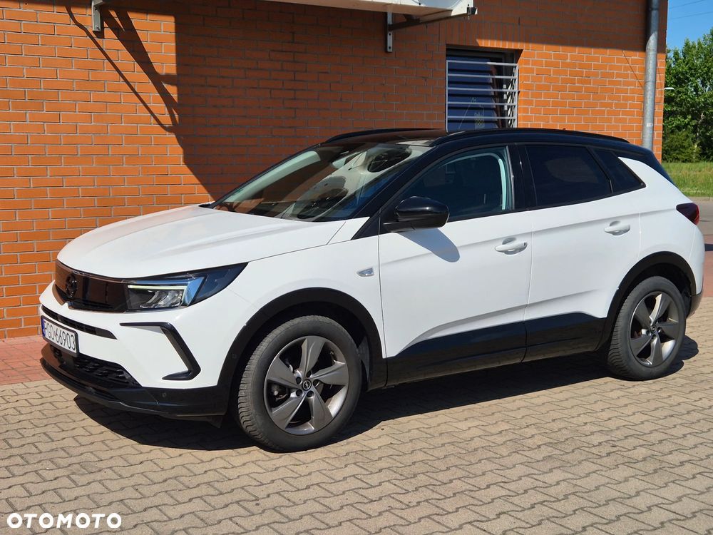 Opel Grandland 1.2 T GS Line S&S - 1