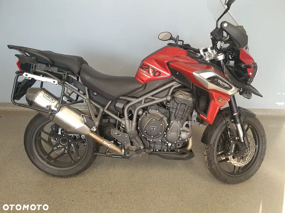 Triumph Tiger - 2