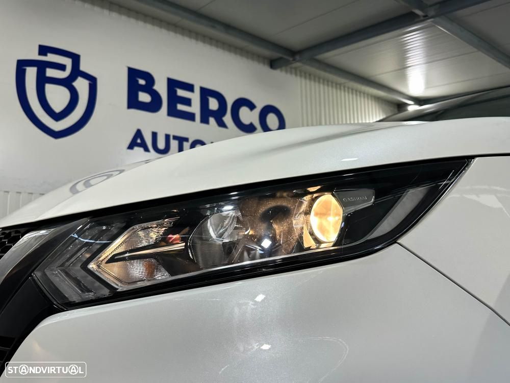 Nissan Qashqai 1.3 DIG-T MHEV Premiere Edition - 13