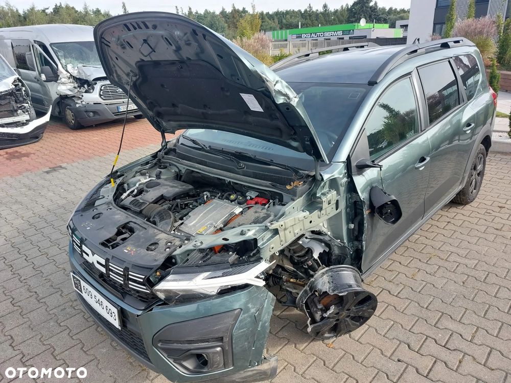 Dacia Jogger 1.6 Full Hybrid 140 Extreme+ MMT 7os - 13