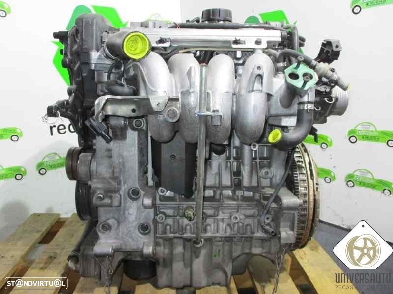 MOTOR COMPLETO VOLVO S40 I 2003 - 1