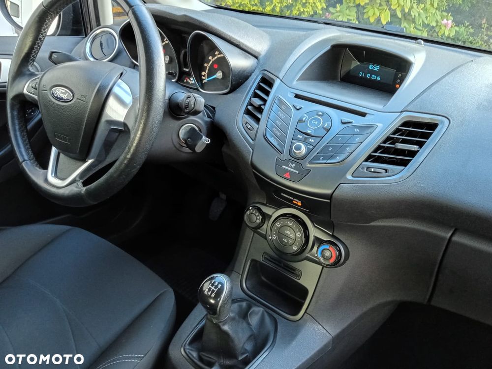 Ford Fiesta 1.25 SYNC Edition - 11