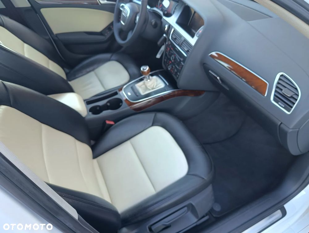 Audi A4 Limousine 2.0 TDI DPF - 17
