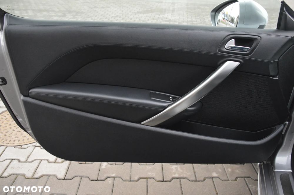 Peugeot RCZ 1.6 200 THP Onyx - 34