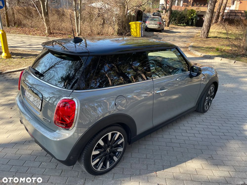 MINI Cooper Seven Chili - 4