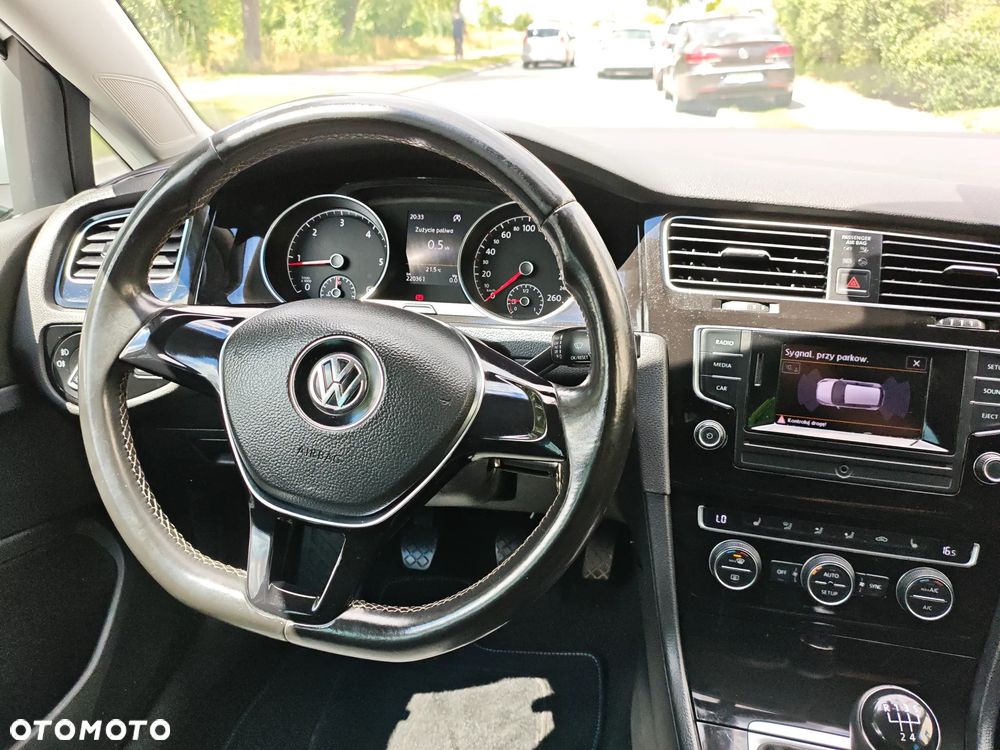 Volkswagen Golf 1.6 TDI BlueMotion Technology Cup - 22