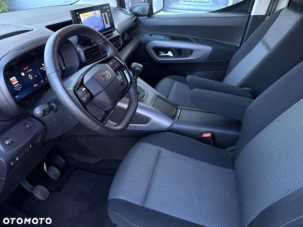 Toyota Proace City Verso Long 1.5 D-4D Family - 28