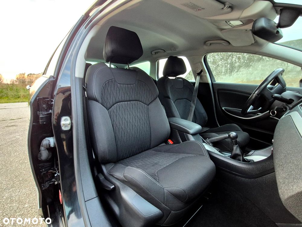 Citroën C5 1.6 HDi Attraction - 33