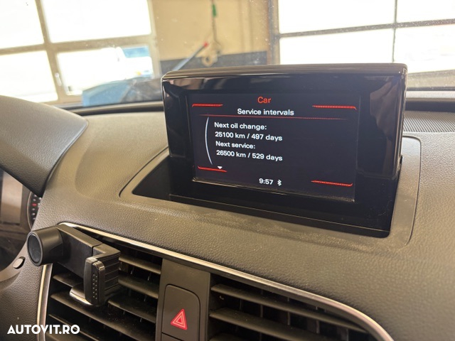 Audi Q3 1.4 TFSI Stronic Design - 30