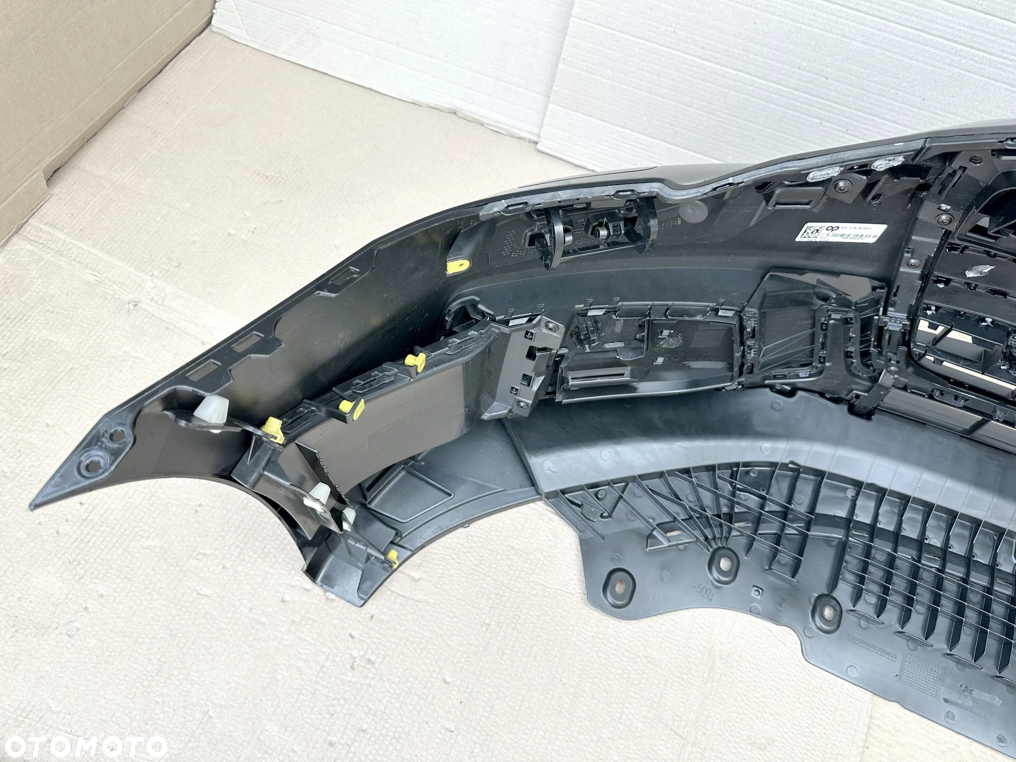 Zderzak przedni Audi A6 C8 4K0 S-Line, BLACK Line - przód Line - 20