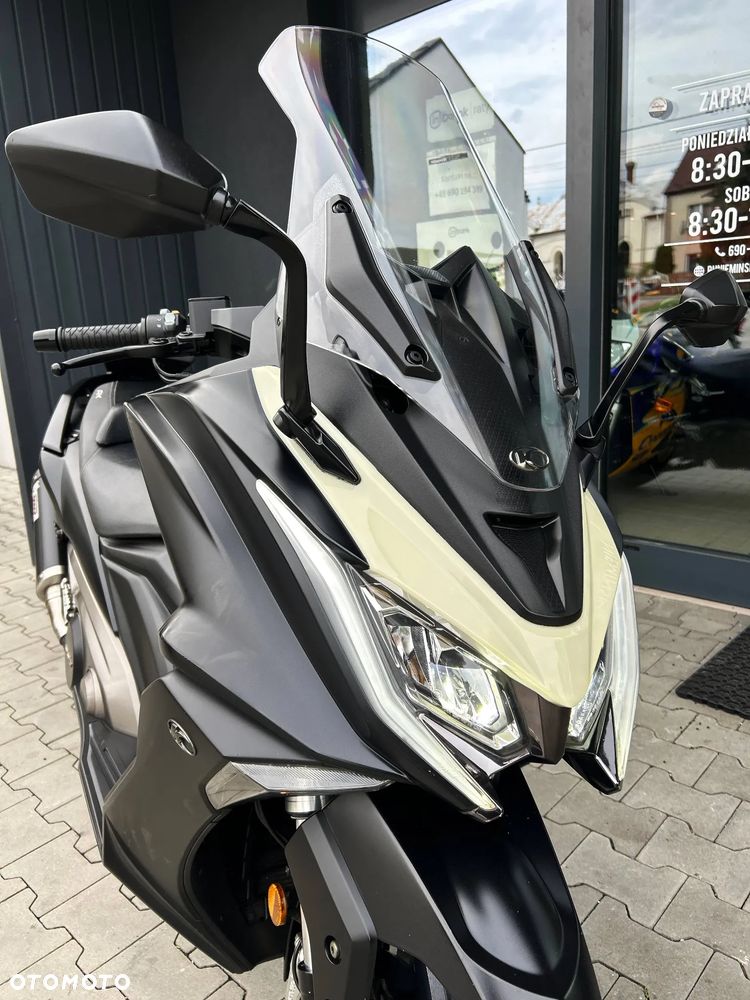 Kymco AK 550 - 23