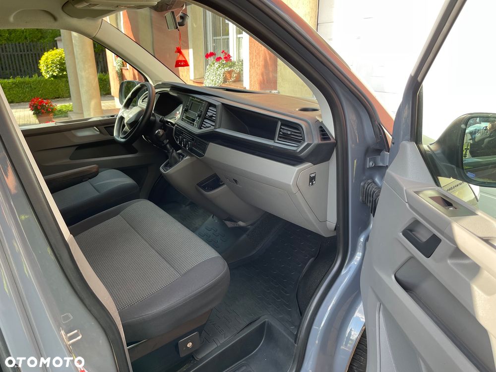 Volkswagen Transporter - 8
