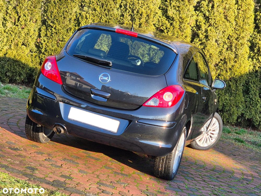 Opel Corsa 1.4 16V EcoFLEX Start-Stop 150 Jahre - 24