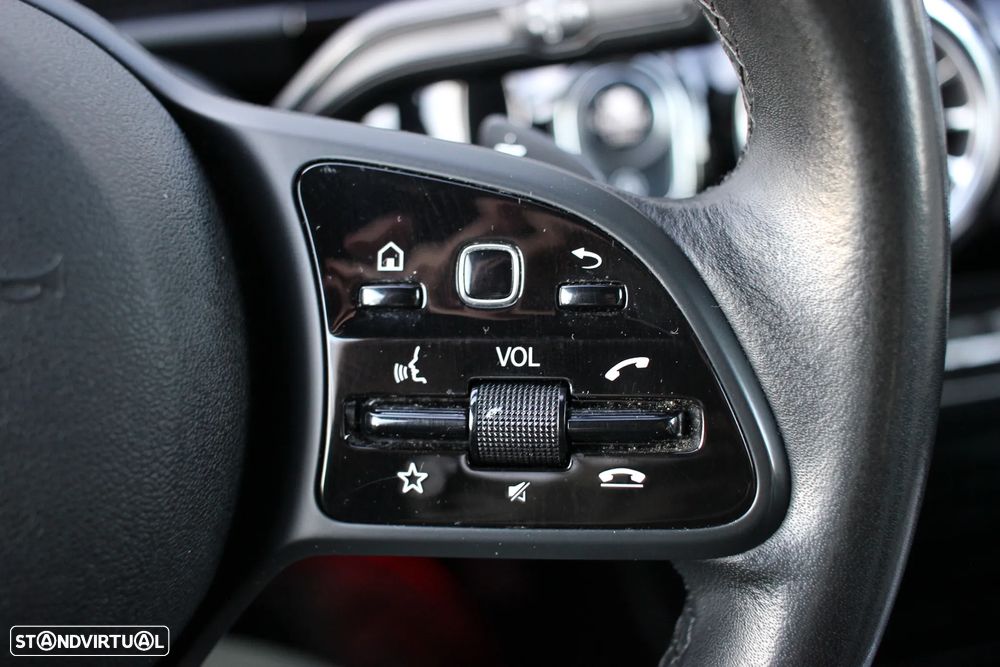 Mercedes-Benz B 220 d Style Plus - 27