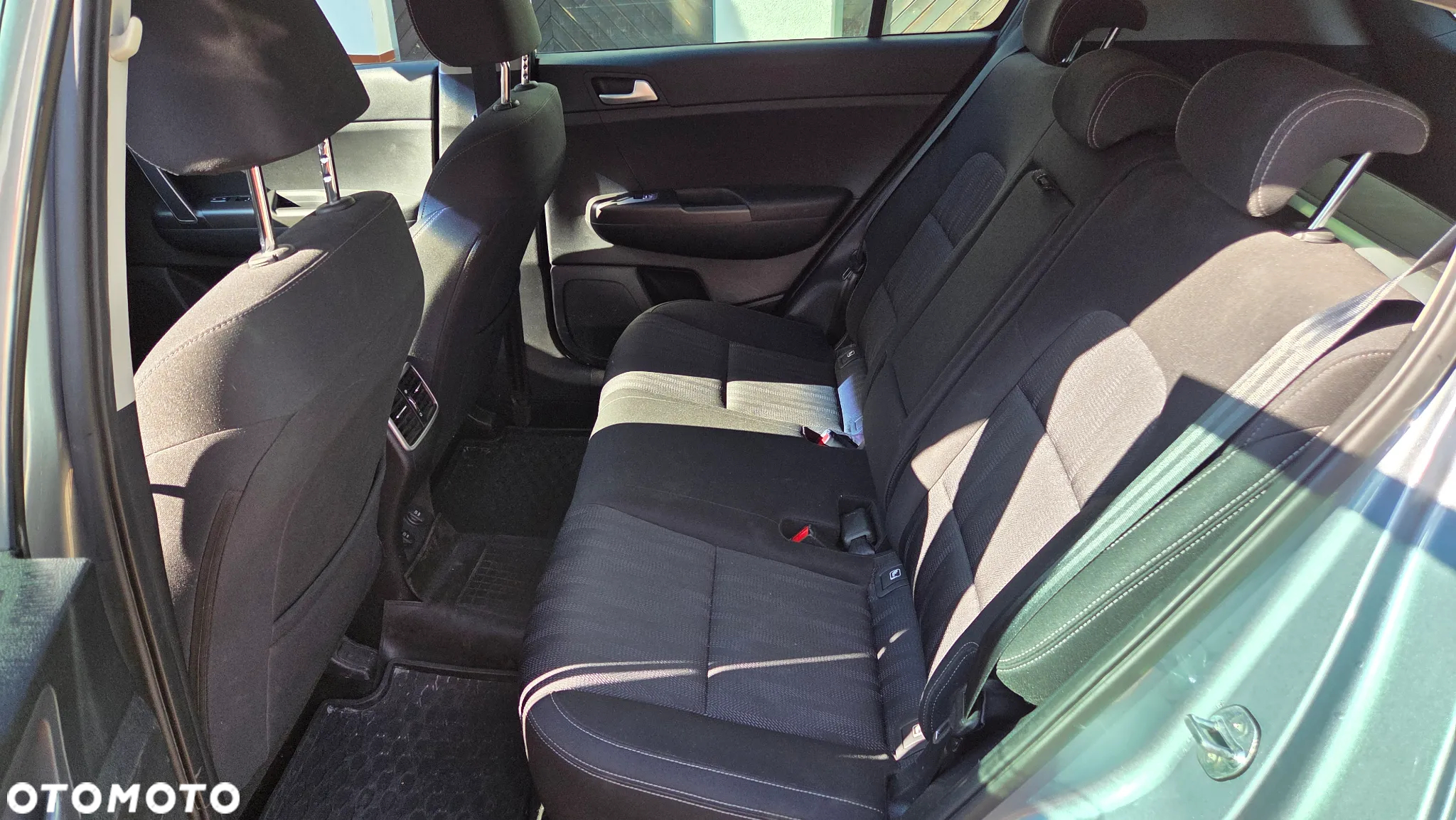 Kia Sportage 1.6 T-GDI M 4WD - 10