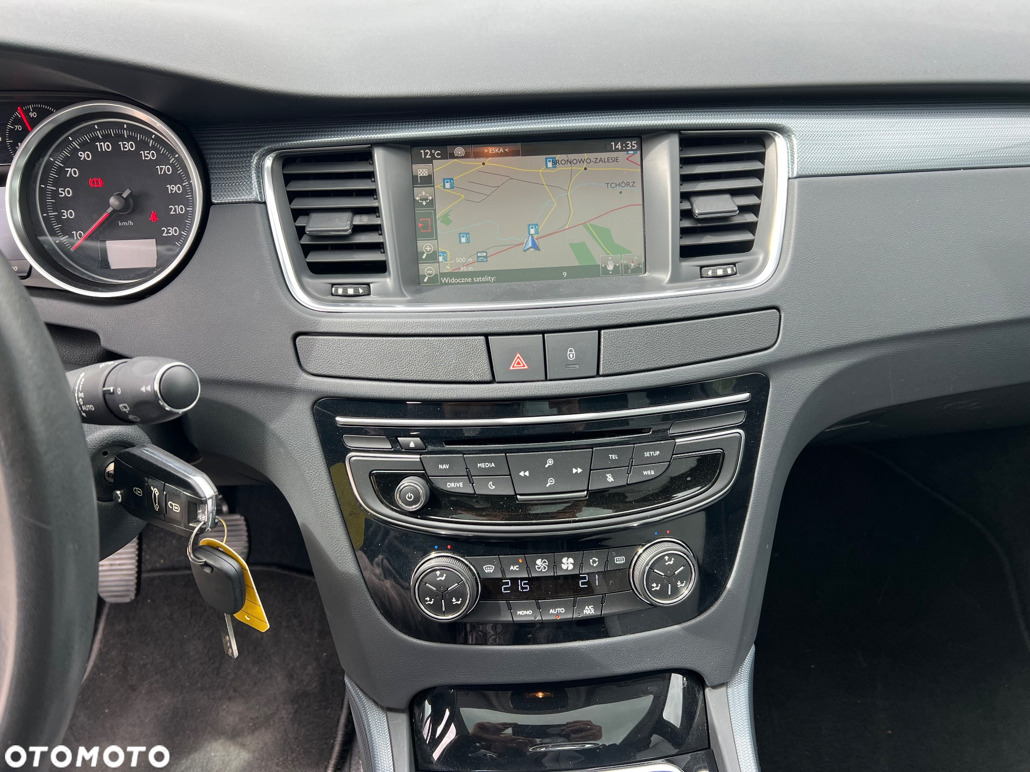 Peugeot 508 SW HDi FAP 140 Family - 34