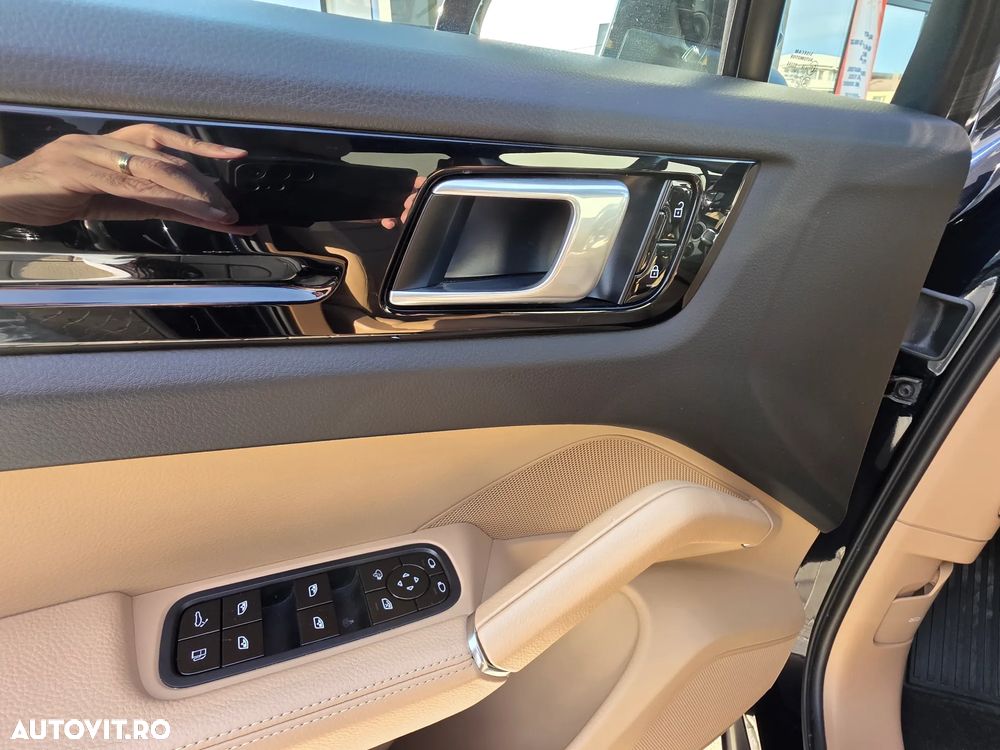 Porsche Cayenne - 14