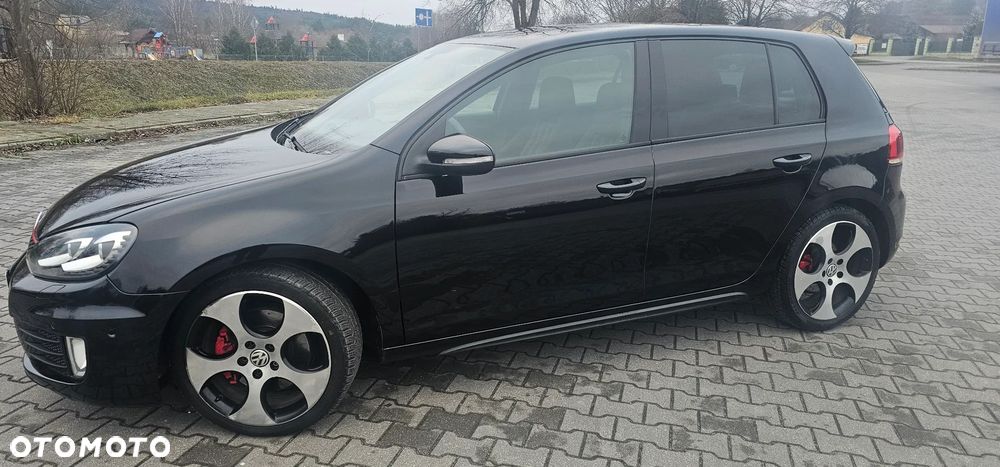 Volkswagen Golf 2.0 GTI DSG - 2