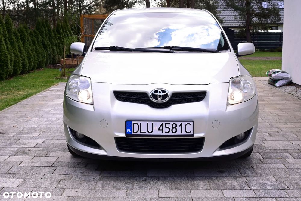 Toyota Auris 1.4 VVT-i Luna - 2