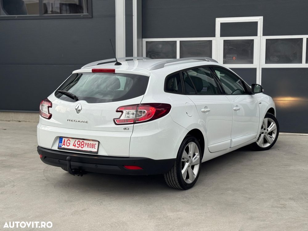 Renault Megane ENERGY dCi 110 Start & Stop Bose Edition - 4