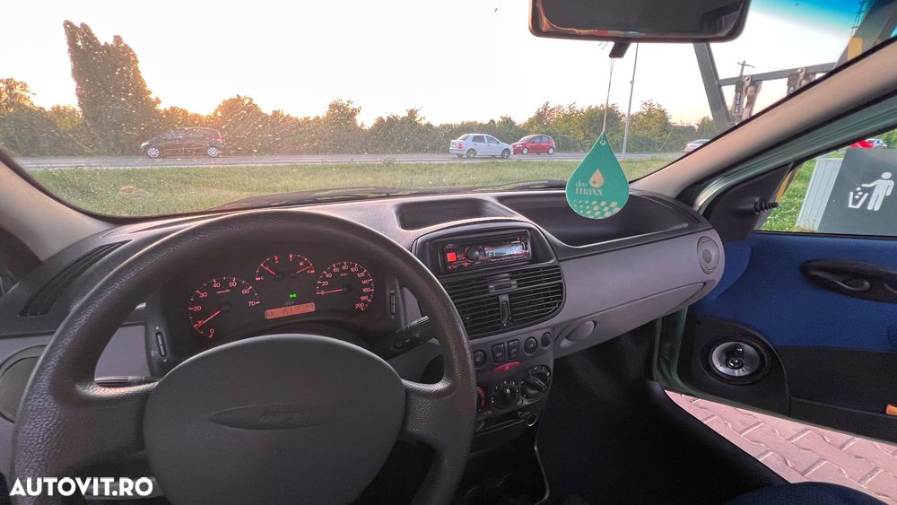 Fiat Punto - 19
