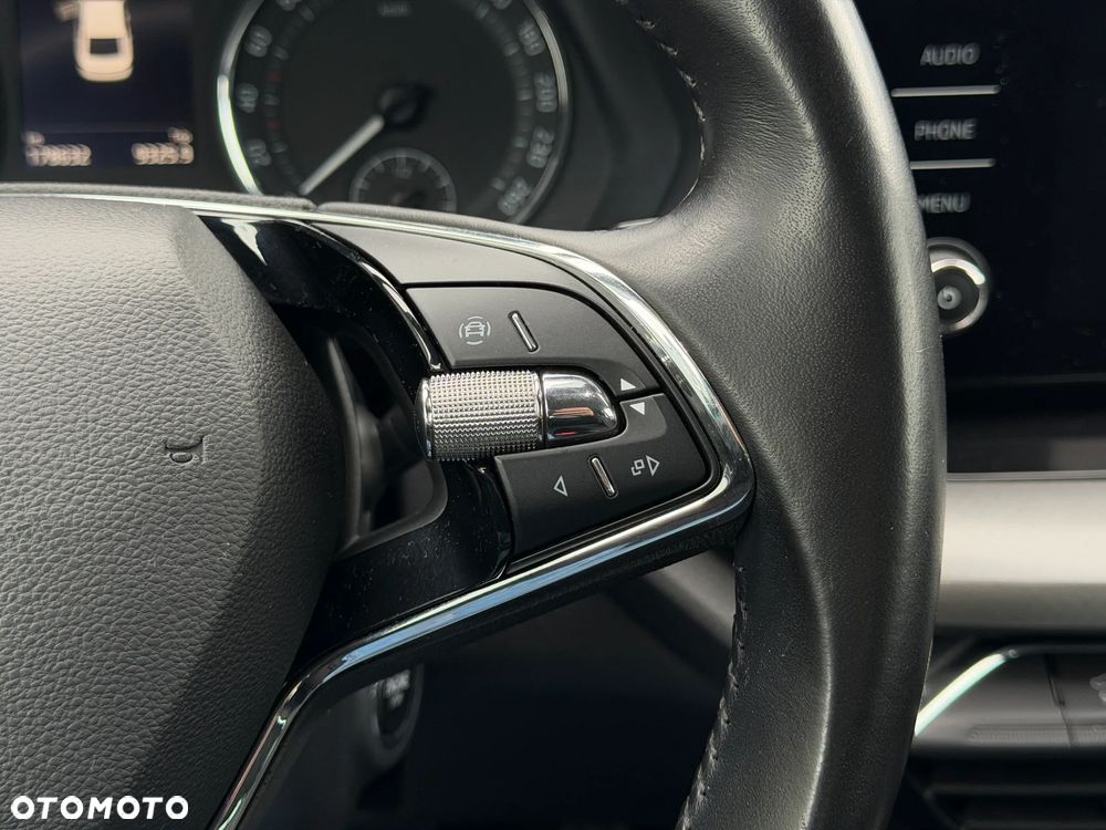 Skoda Octavia 1.5 TSI ACT Ambition - 15