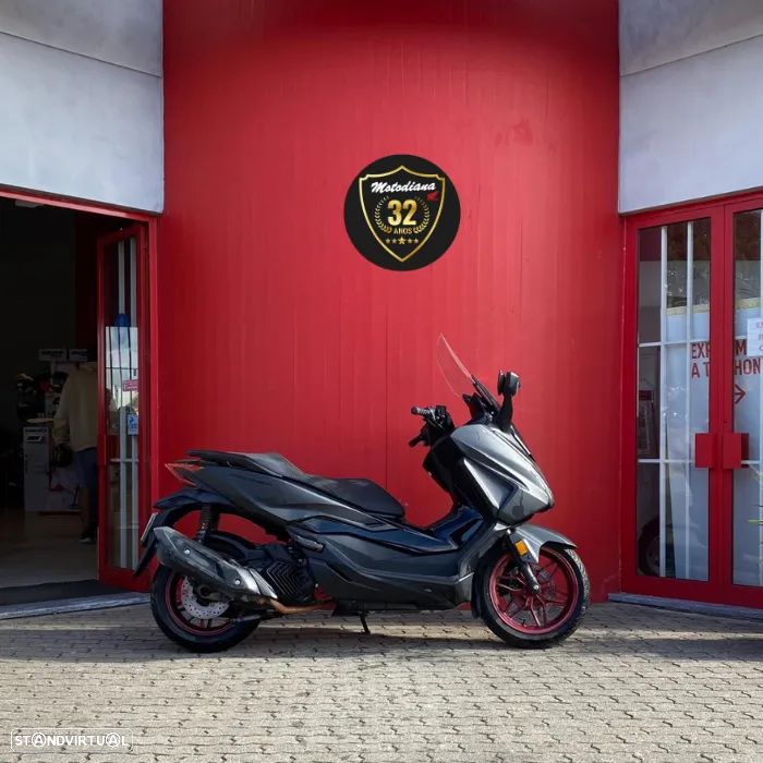 Honda Forza 125 - 4