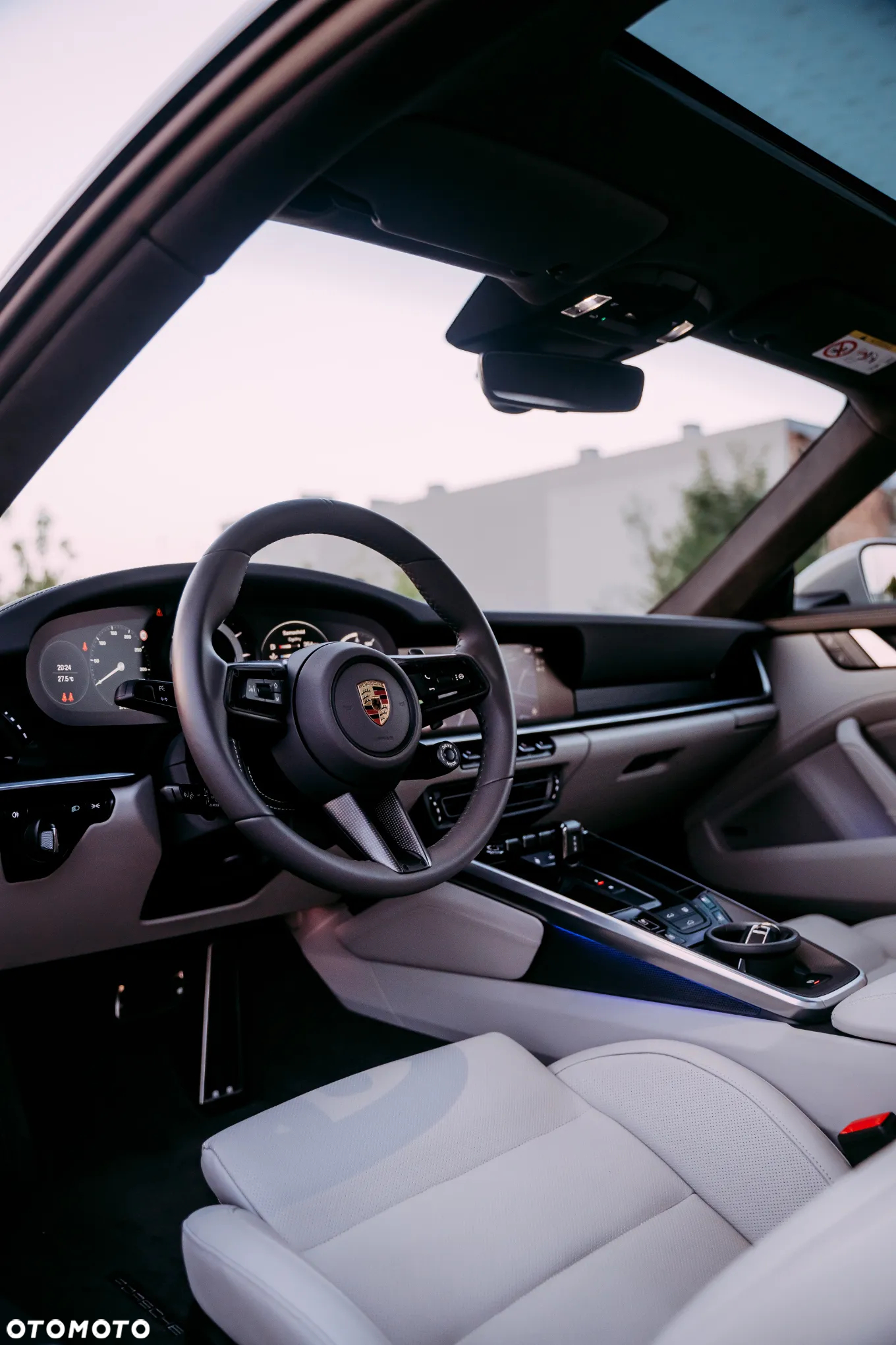 Porsche 911 Carrera 4S - 6