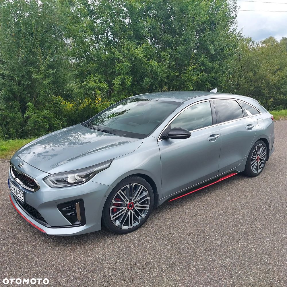 Kia ProCeed 1.6 T-GDI GT DCT - 17