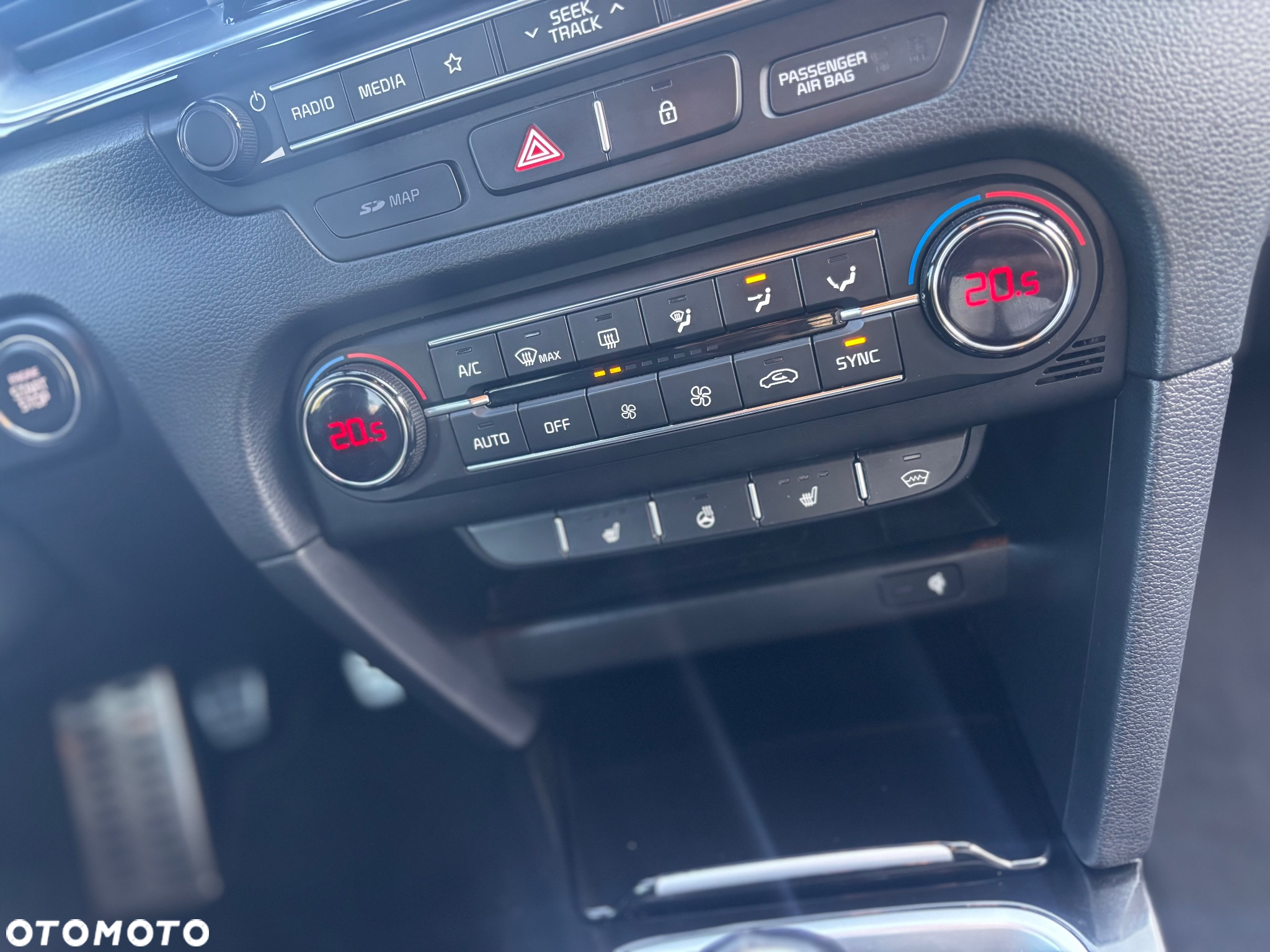 Kia ProCeed 1.6 T-GDI GT - 25